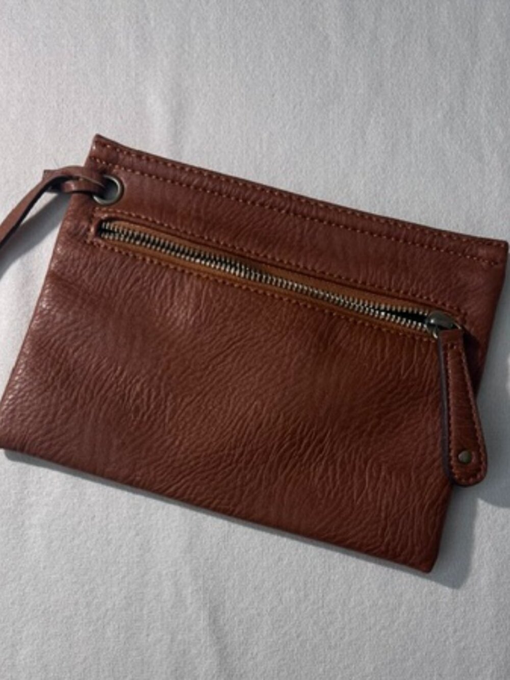 STREET LEVEL‎ brown faux leather clutch removable wrist strap